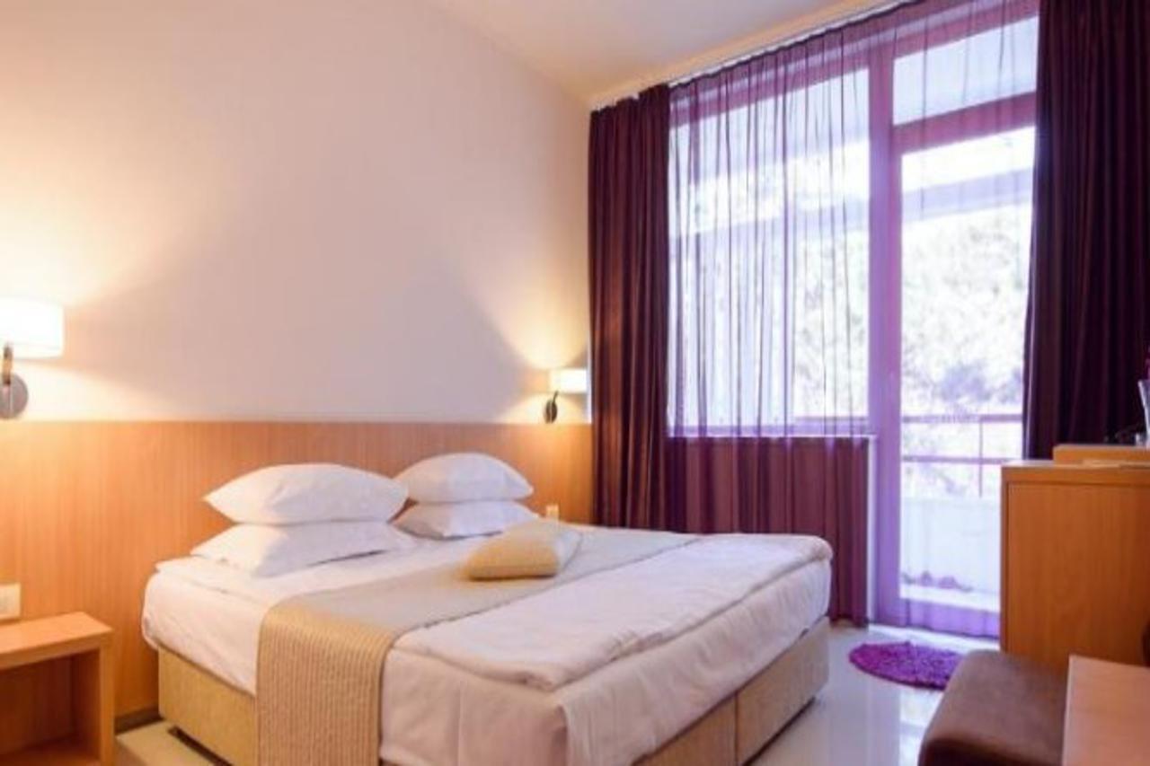 Hotel Sara Neptun Dış mekan fotoğraf